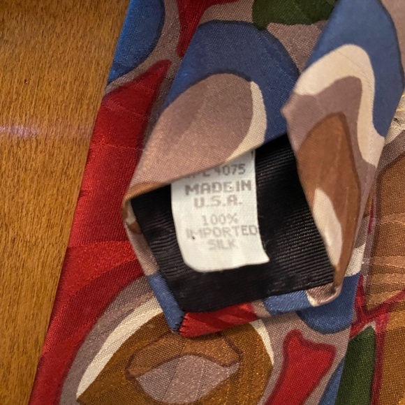 Vintage Mens Jesuis Silk Tie Necktie Red Blue Brown Tan 59” - Picture 5 of 6